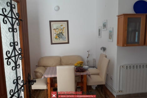 Квартира, 635 м², 150 000$ — FAKTOR